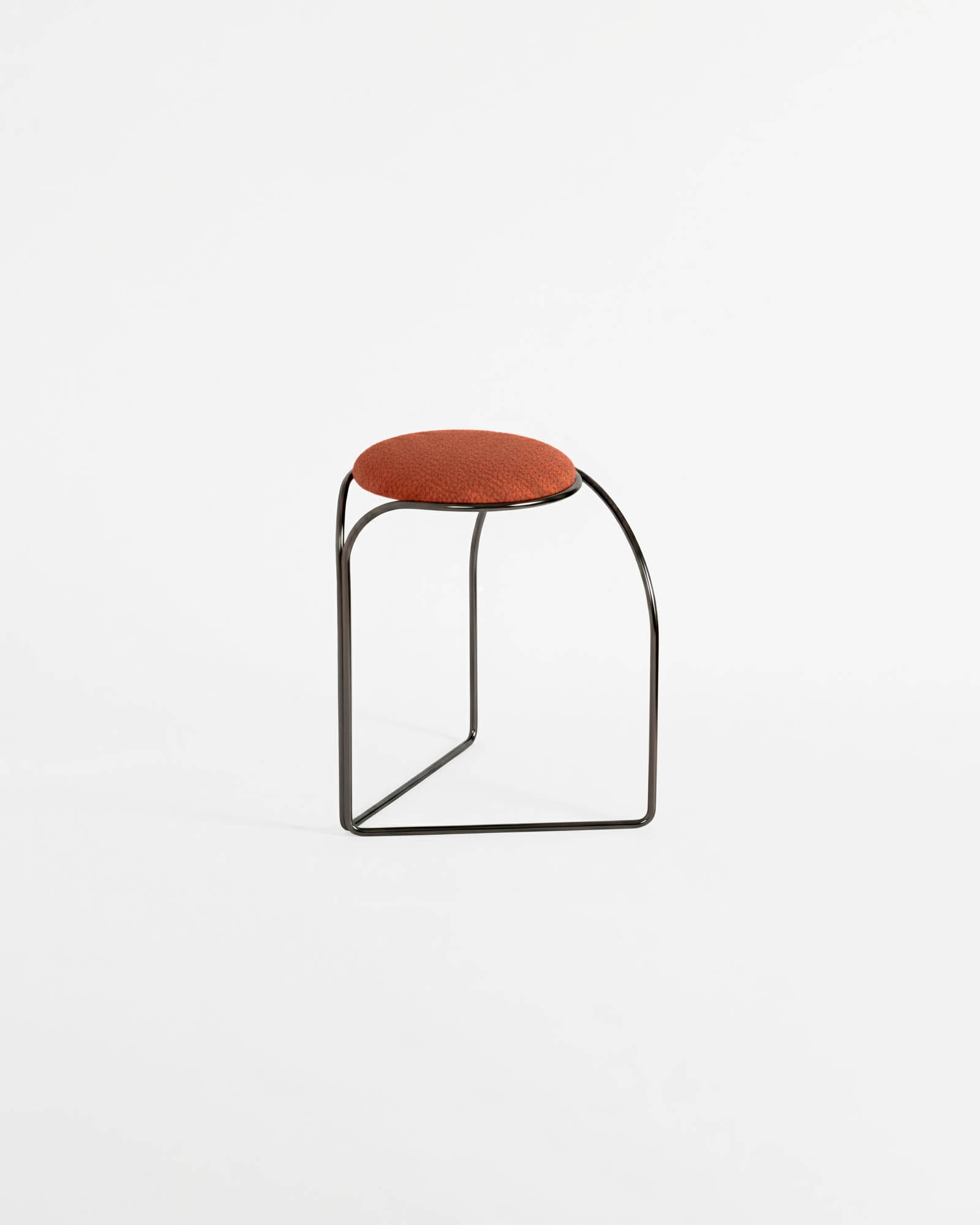 FLOW LOW STOOL